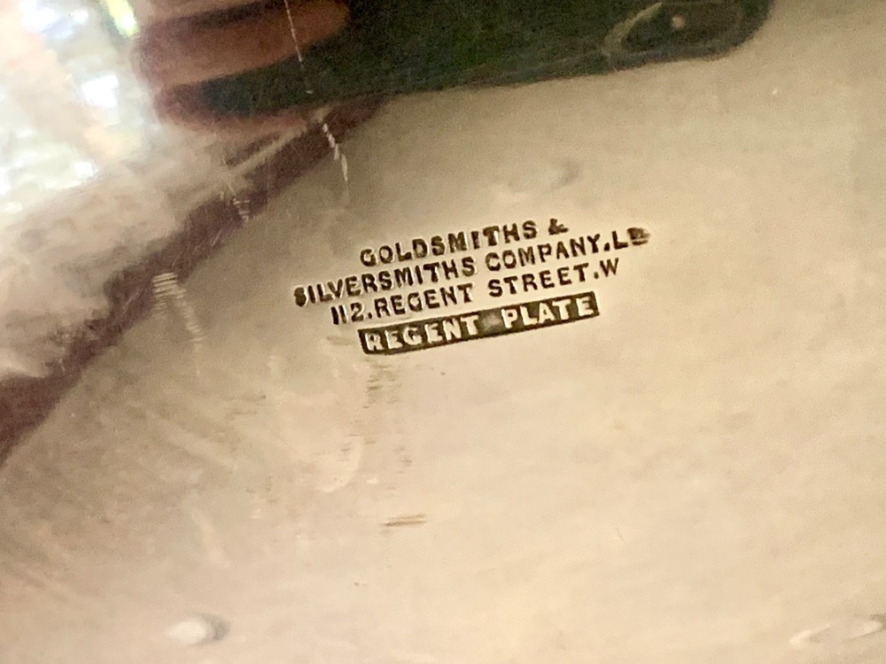 Goldsmiths & Silversmiths Silver-Plate Rotating Dome Server Regent Plate