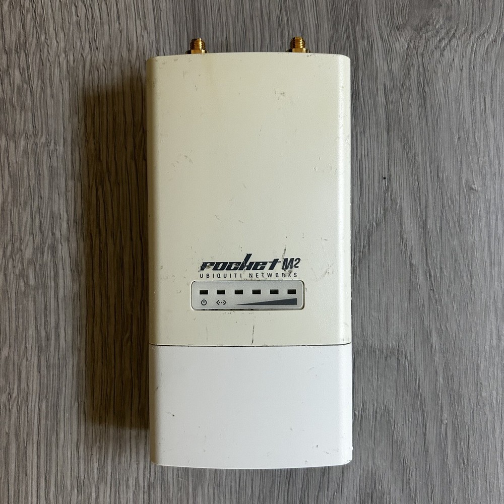 Ubiquiti Rocket M2 (ROCKETM2) airMAX 2.4GHz Wireless BaseStation Access Point