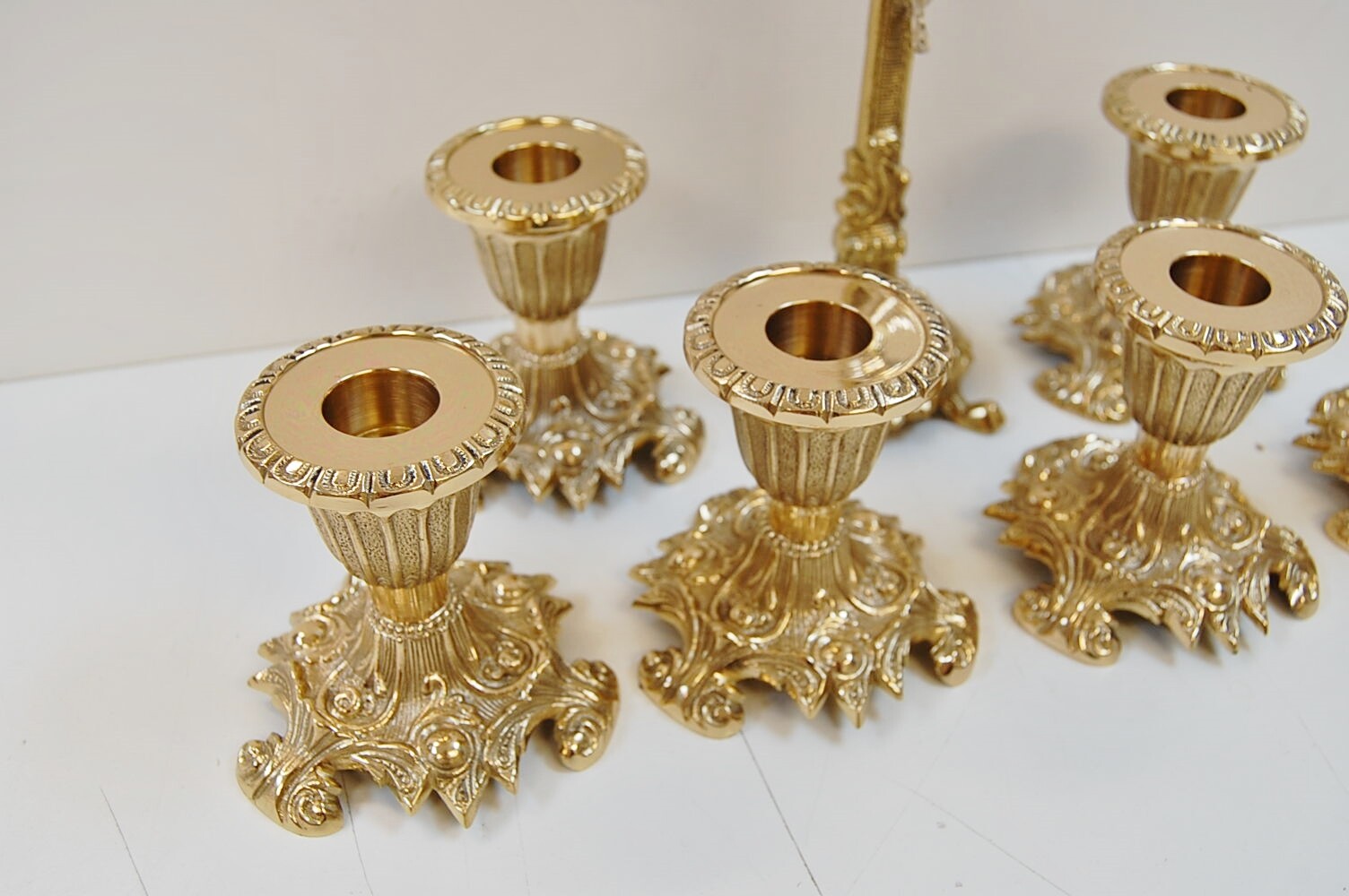 SET OF 6 SHORT 3 1/2" BRASS CHURCH ALTAR CANDLESTICKS & ALTAR CROSS (#399/#315)