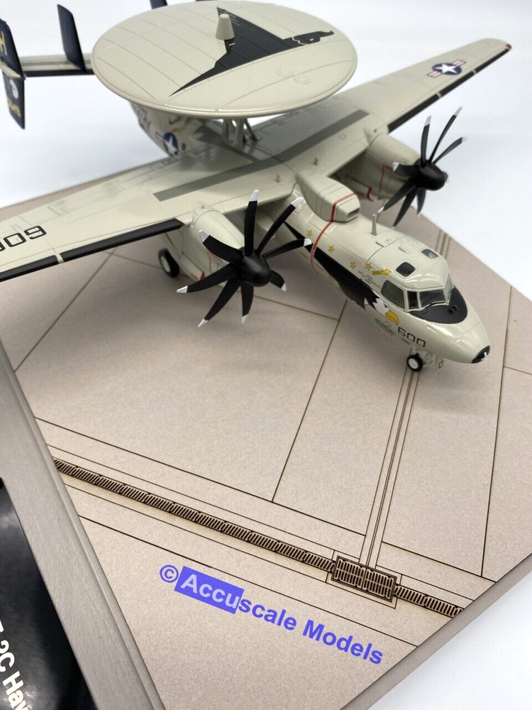 Accuscale Mode1s 1/72 Concrete Runway & Display Base Kit