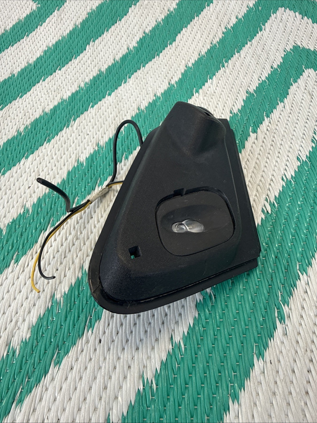 2021-2023 FORD F150 SIDE DOOR LEFT MIRROR CAMERA PUDDLE LIGHT BRACKET