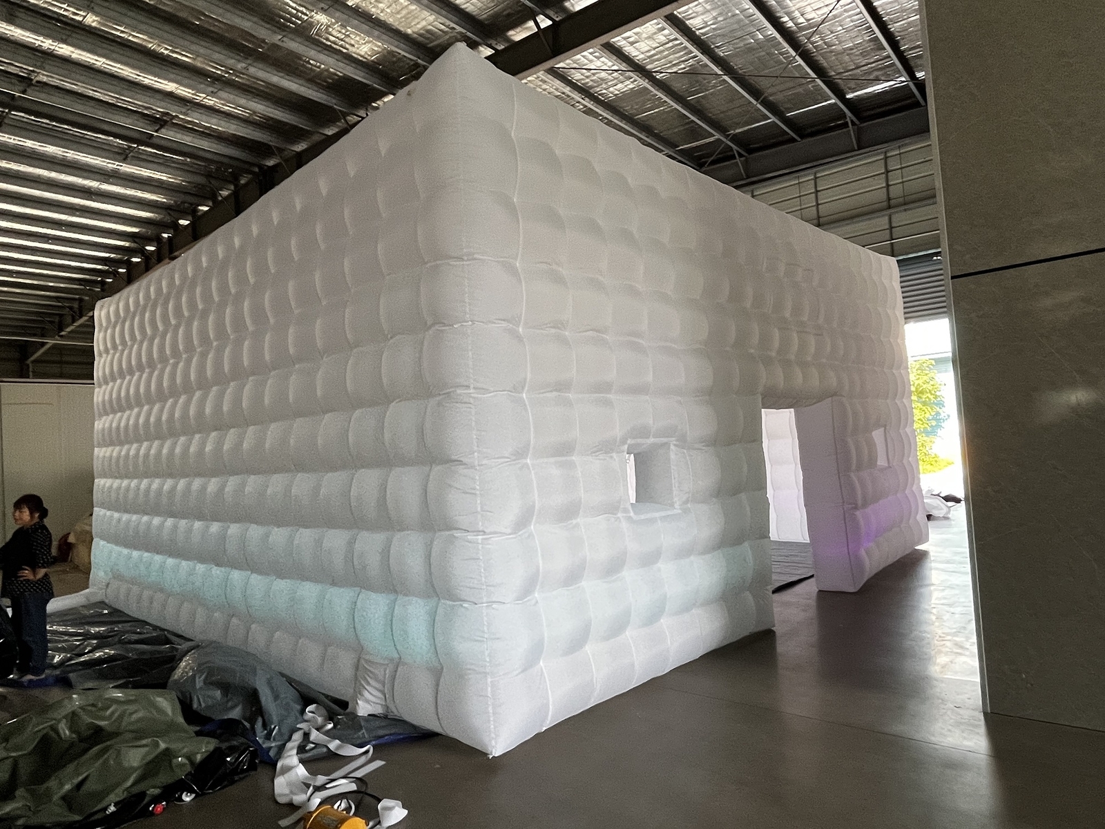 8M Giant Inflatable NightClub Inflatable Cube Tent With LEDs For Party Wedding