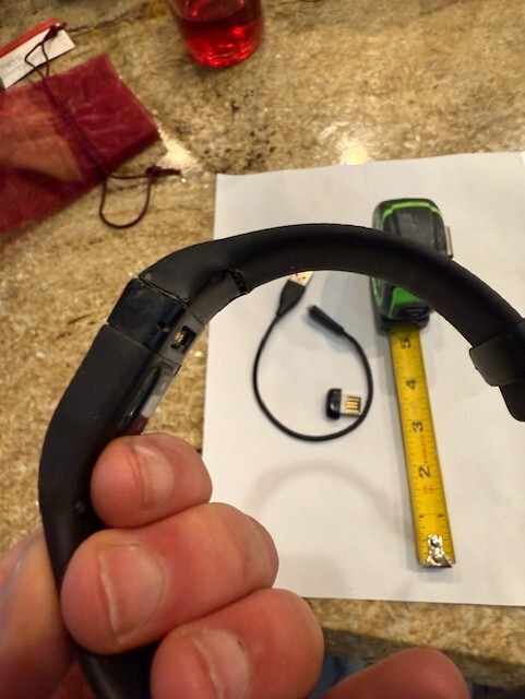 Fitbit Charge HR Wireless Activity Wristband - Black, Size Small/medium