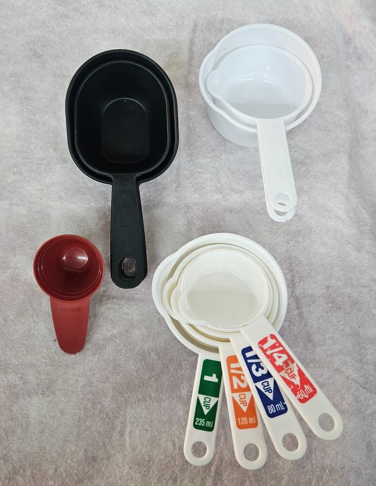 Lot of 9 Plastic MEASURING CUPS