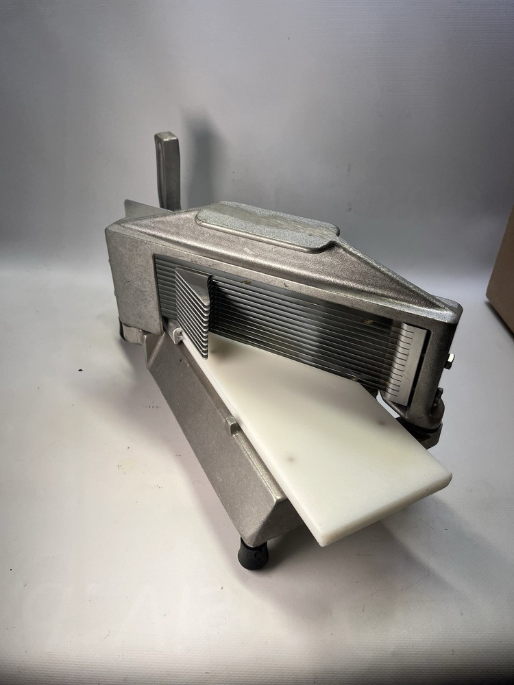 Nemco D050666-00- Easy Tomato Slicer with