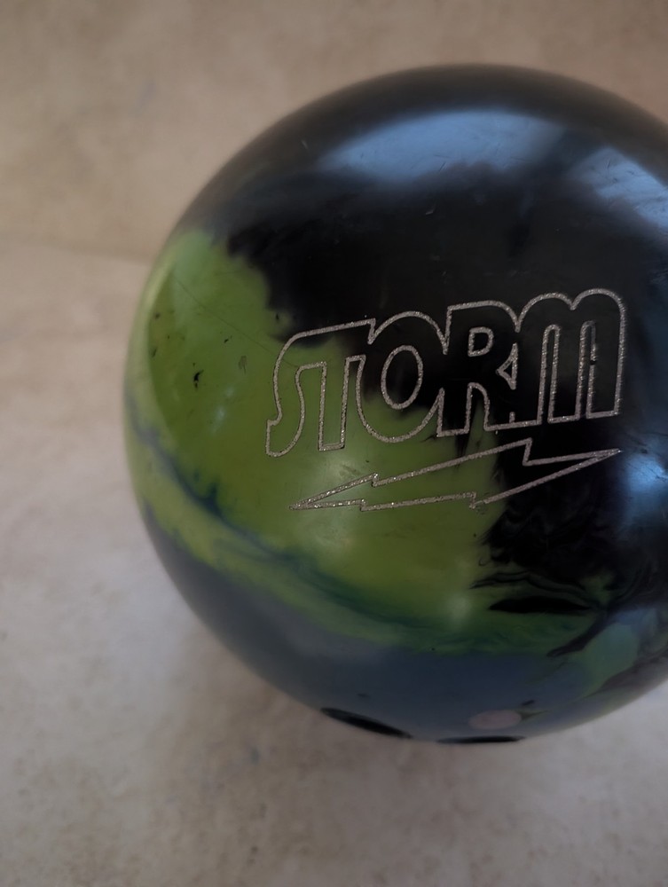 Storm Super Nova 15lb Bowling Ball Single Drill