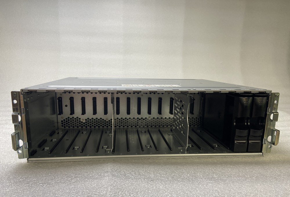 Dell EMC KTN-STL3 Disk Array 15-Bay  Enclosure