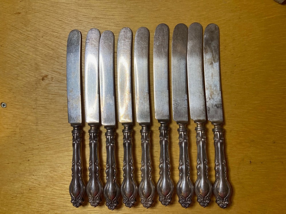 9 Holmes & Edwards Silverplate Dinner Knives Flatware Silverware Rare Antique