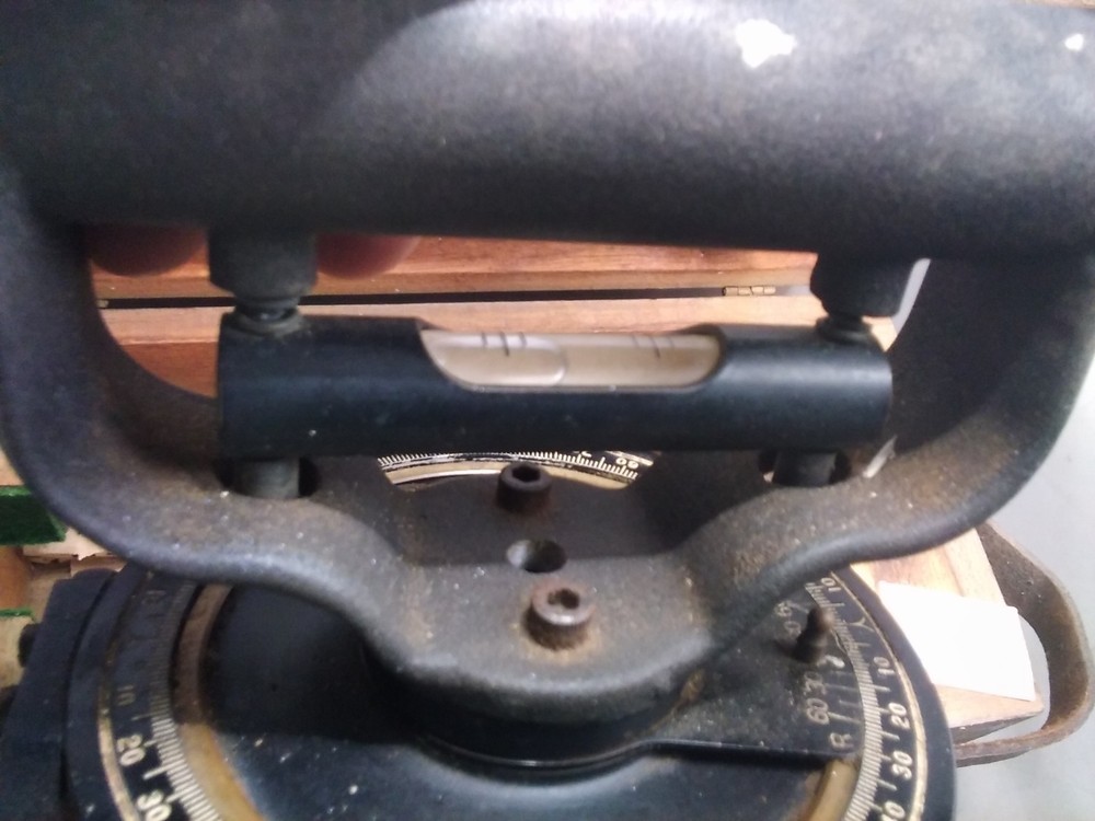 Berger Engineering Level Vintage Tool