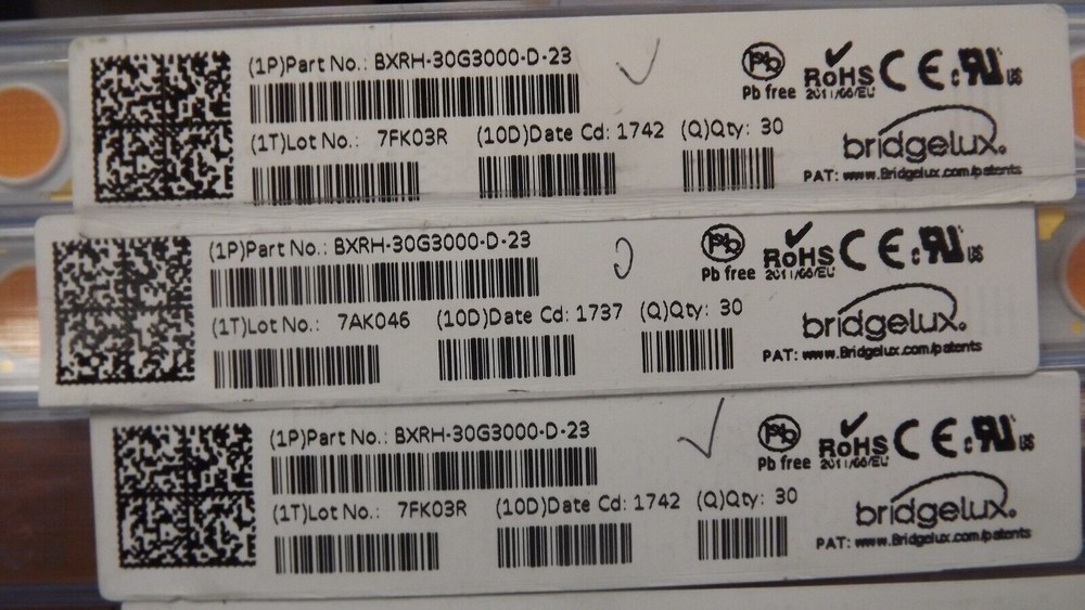(30PCS) BXRH-30G3000-D-22 LED COB H9 ARRAY WHT SQU 3000K