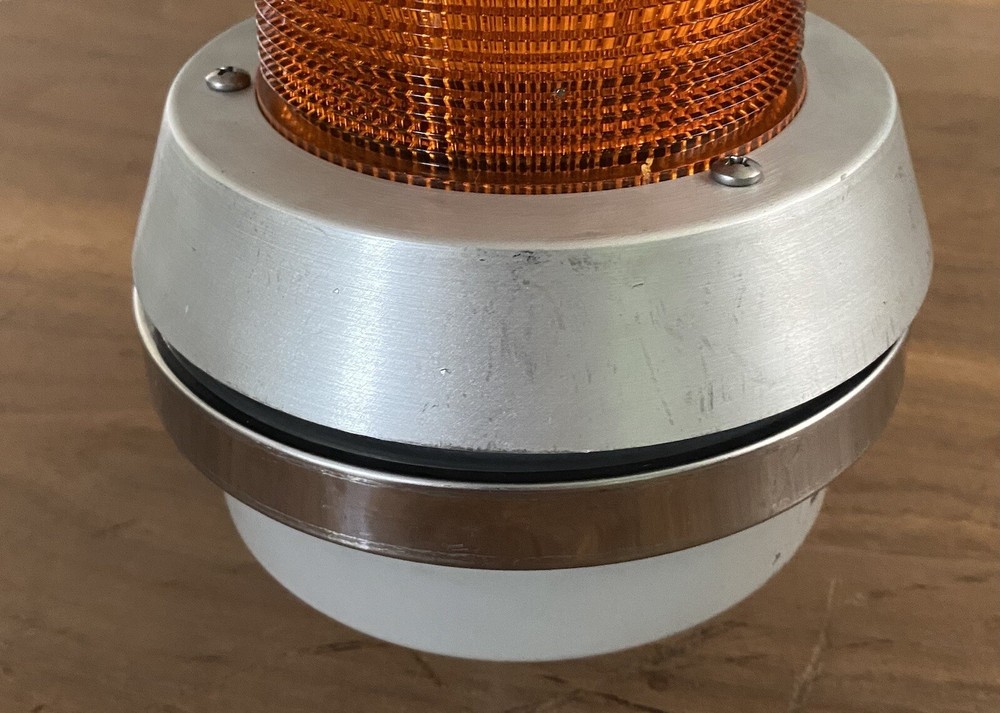 EDWARDS ADAPTALIGHT 101BS-N5 STACKABLE BASE UNIT W/ STEADY-ON HALOGEN LIGHT UNIT