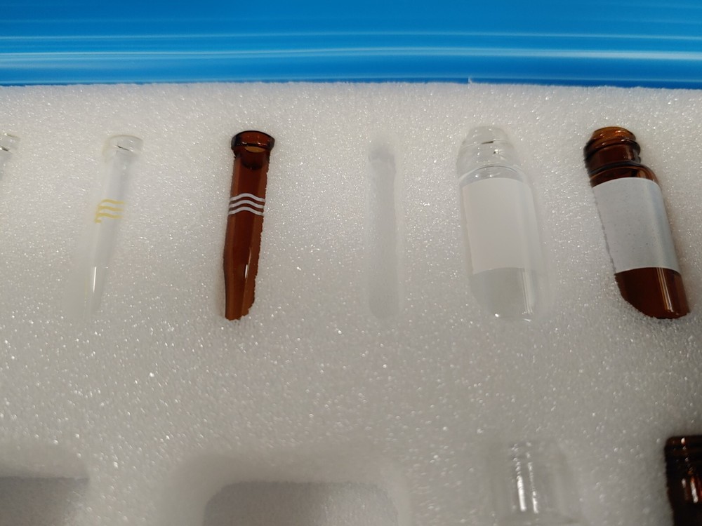 THERMO SCIENTIFIC Level 1 Vanquish Sample Container Kit VSCK