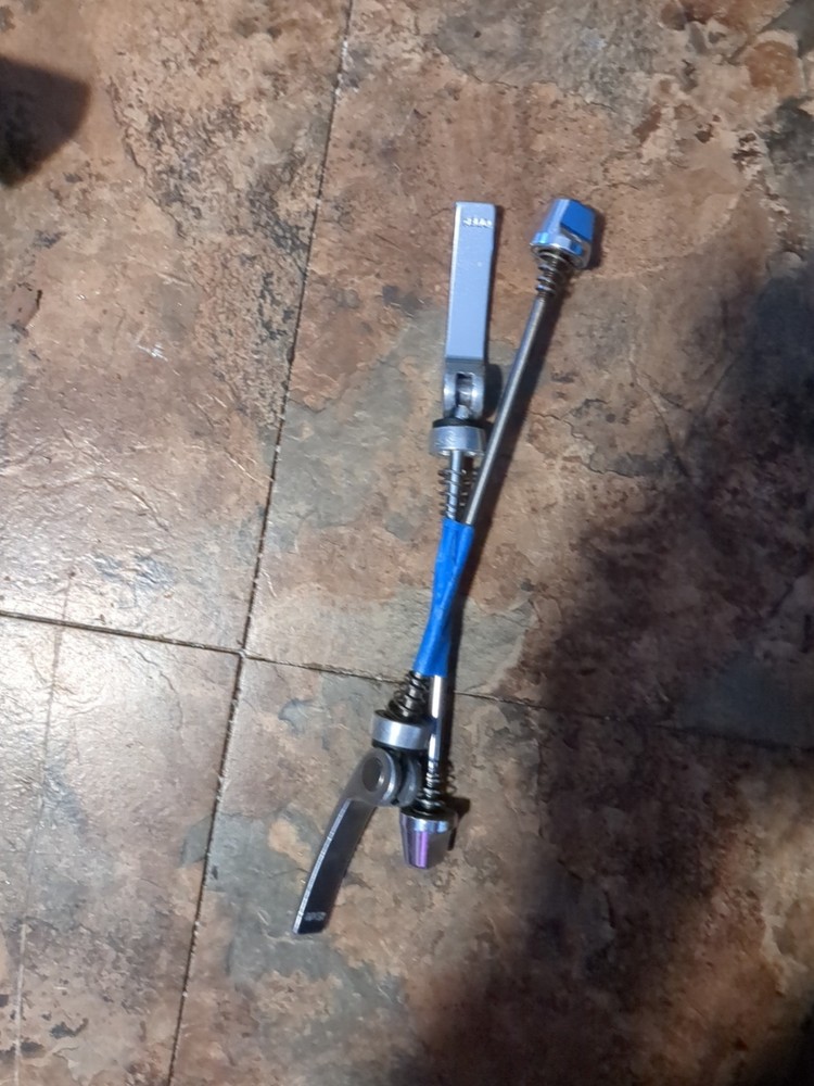Sette Road Bike Quick Release Skewer Pair Silver