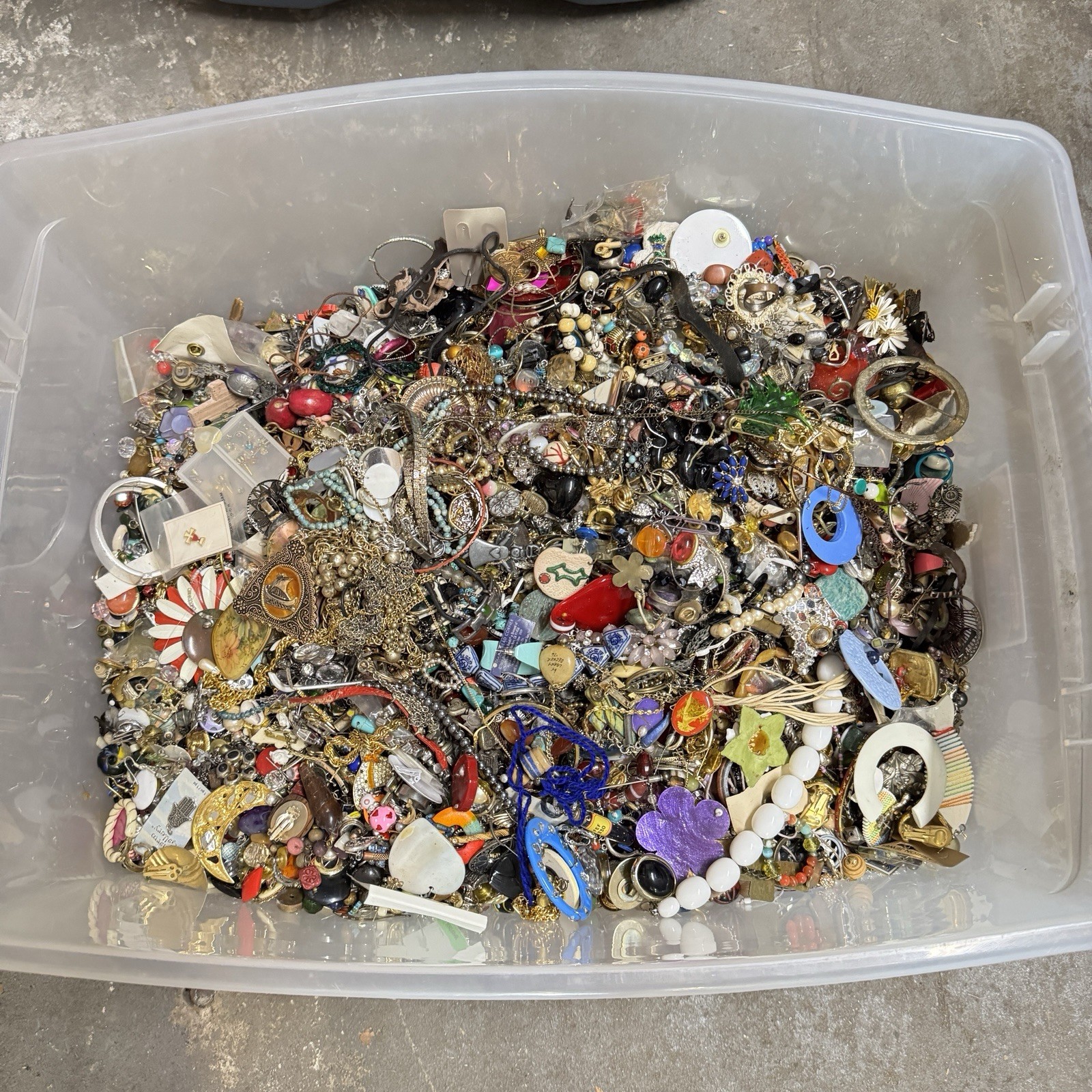 5 Pound Unsorted Tangled Jewelry Vintage Modern Wear Junk Mystery Treasure Hunt