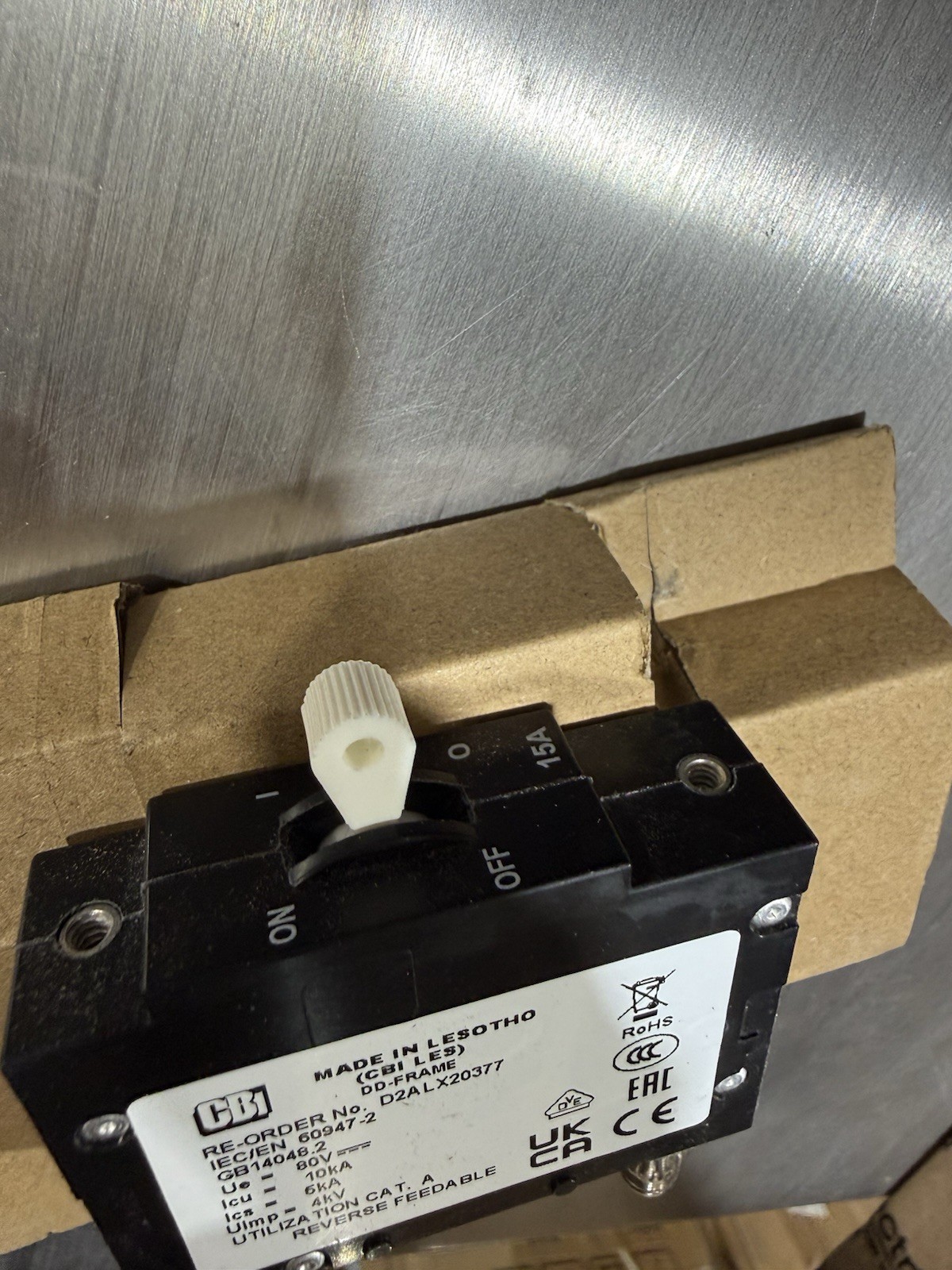 CBI / D2ALX20377 / 15 AMP BREAKER