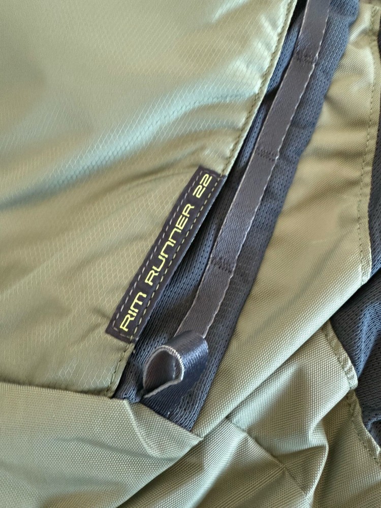 CAMELBAK® Rim Runner Crux Hydration Backpack 2.5L