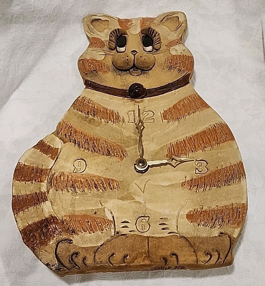 Max Hindt Pottery Cat Wall Clock