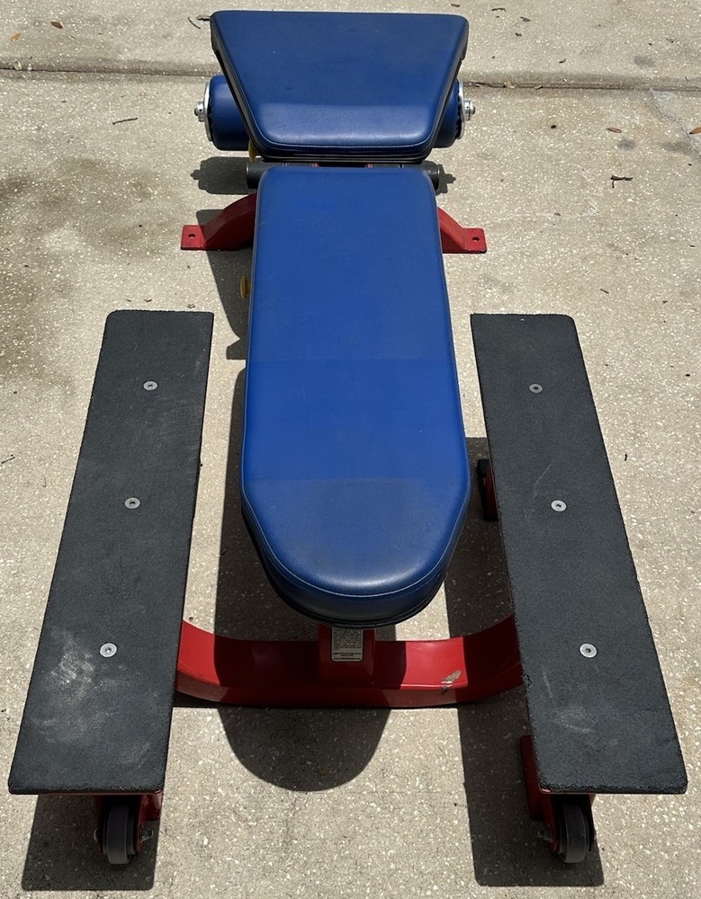 TuffStuff CLH‑300 Evolution Horizontal Leg Press / Hack Squat w/ Side Supports