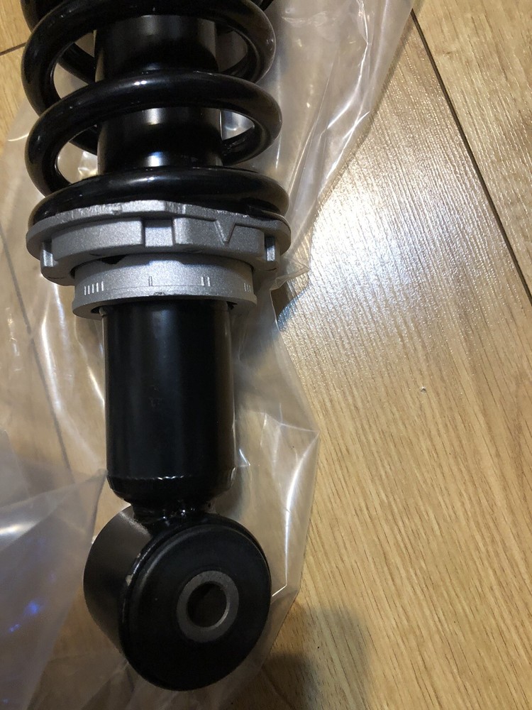 2x DAF XF FRONT CAB SHOCK ABSORBERS 1936406