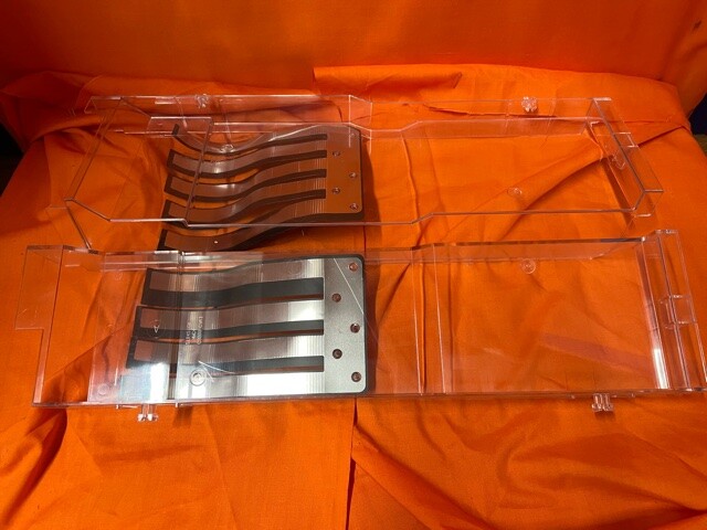 667280-001 PCI fan baffle set,  Includes left and right baffles