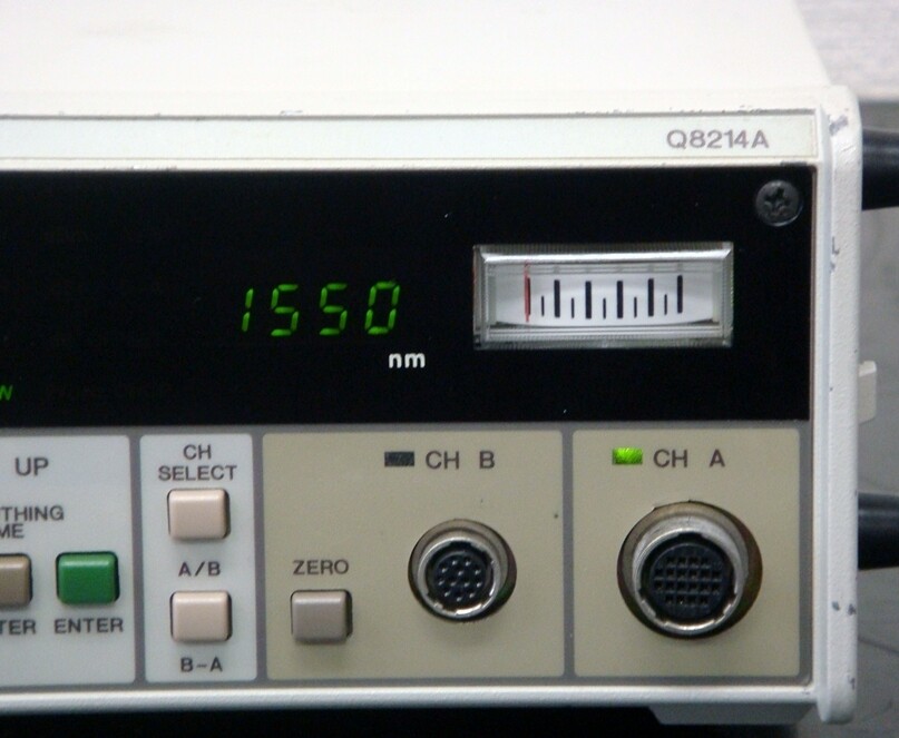 ADVANTEST Q8214A Optical Power Meter