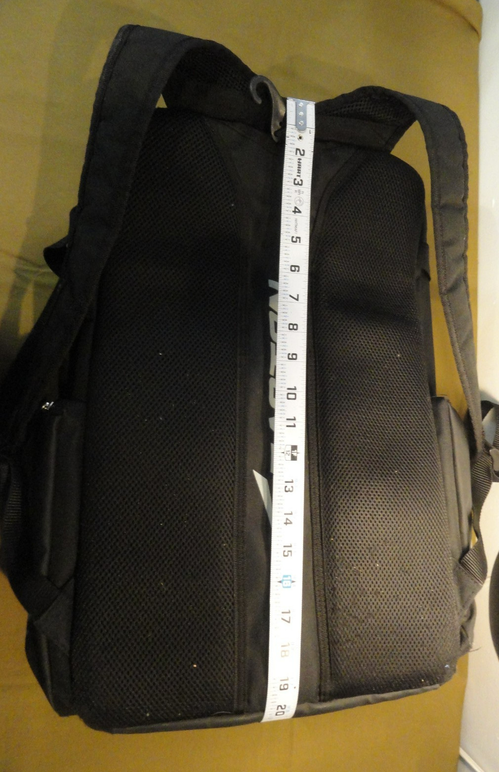 EASTON WALKOFF ELITE BASEBALL SOFTBALL HEAVY DUTY HELMET BLACK BAG BACKPACK