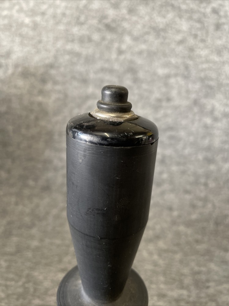 Spohn + Burkhardt 11FAVR Cran Joystick Controller W/ Center Button Switch Used