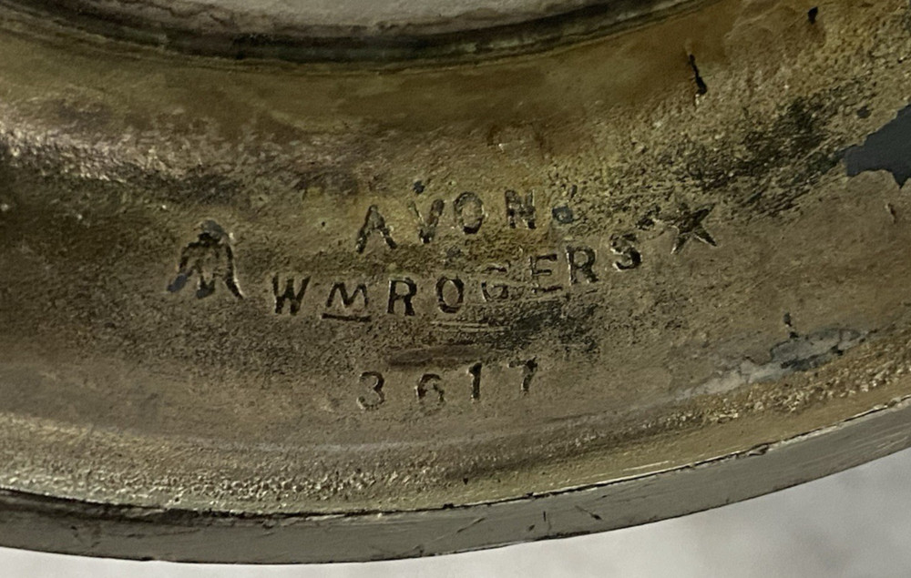 Wm Rogers Vintage Avon #3617 Silverplate Water Pitcher with rope trim