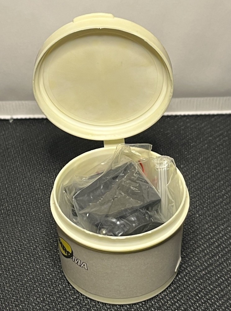 Chroma Microscope Filter Cube w/ Metal Optical Mount & Storage Container