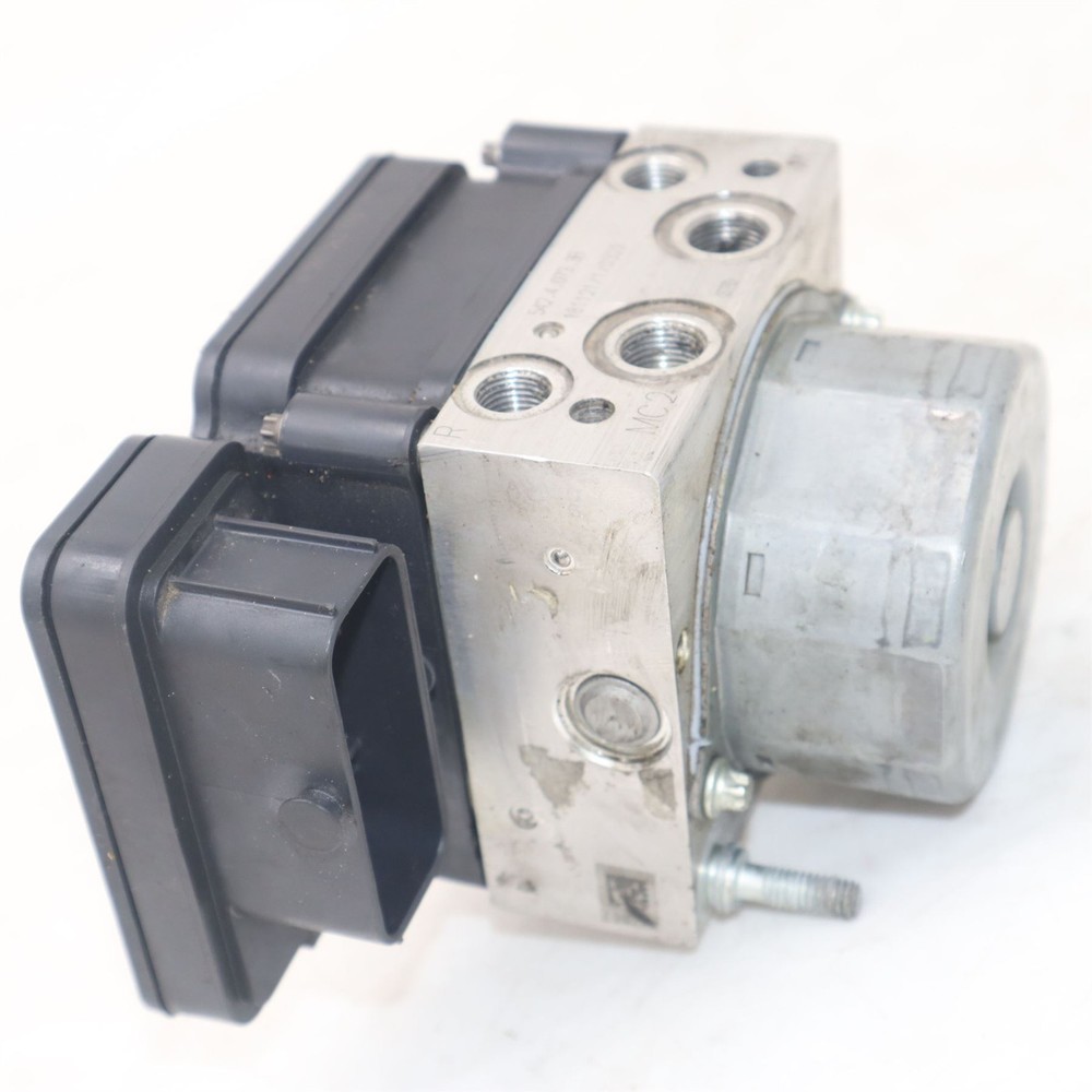 2019 DUCATI MULTISTRADA 1260 ENDURO ABS Pump - 54240744A