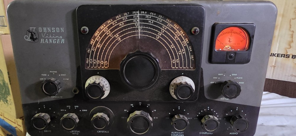 VINTAGE JOHNSON VIKING RANGER TRANSMITTER