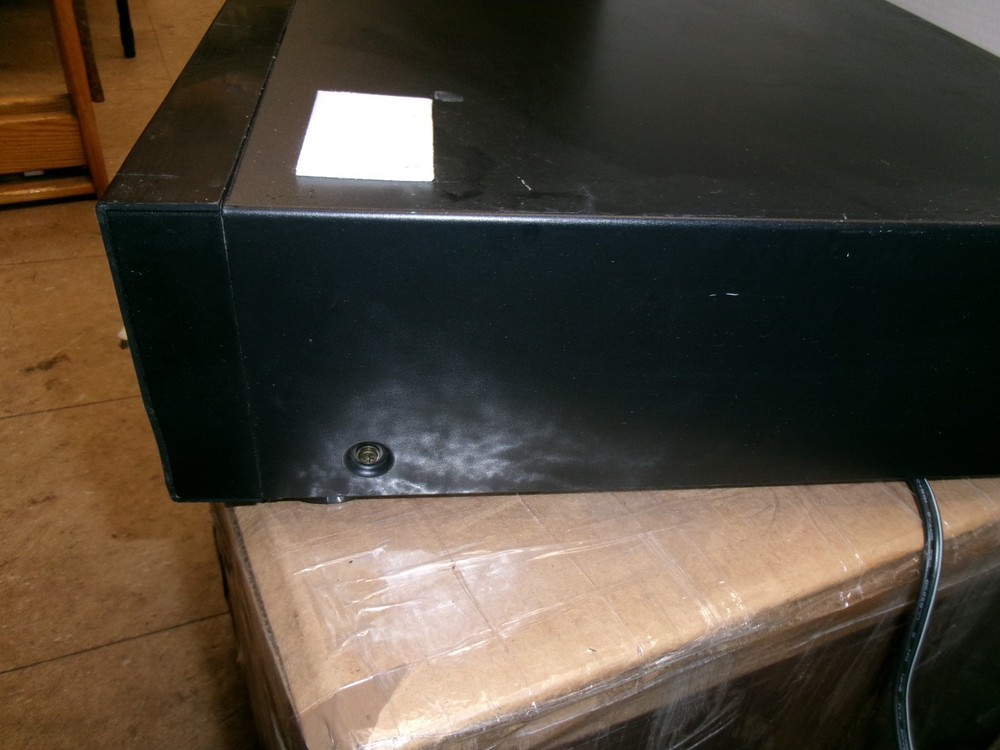 Sony CDP-C265 5 Disc CD Carousel Changer Player No Remote Tested