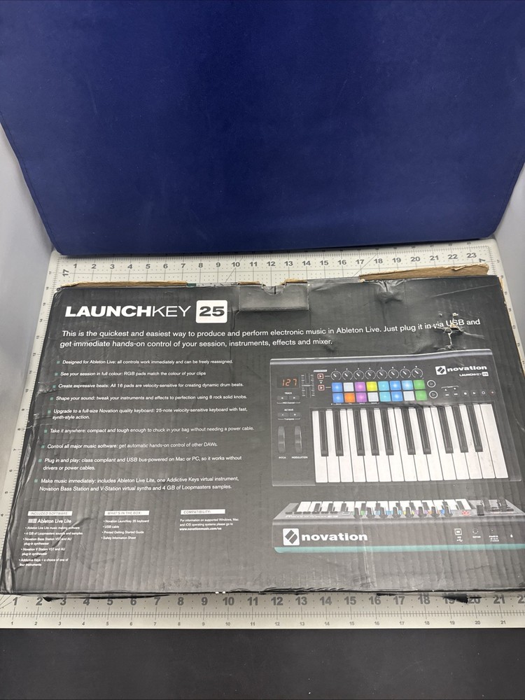 Novation Launchkey Mk2 25 Key USB Keyboard Controller