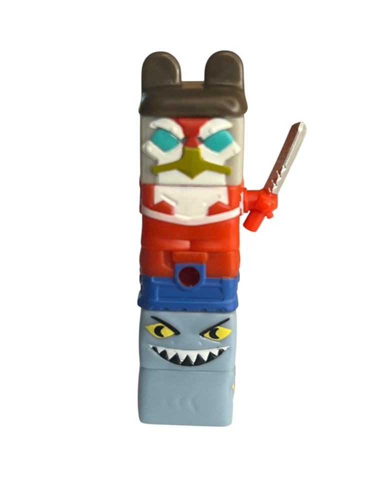 Sick bricks spin master 18 piece brick figures