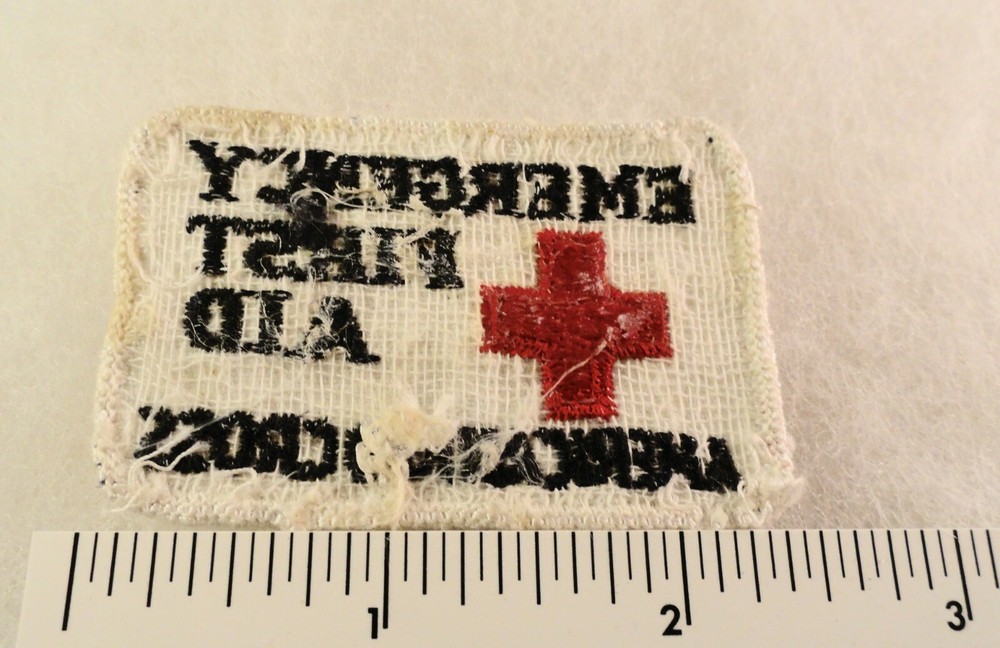 OLD American Red Cross First Aid Patch: EMERGENCY FIRST AID 1950s