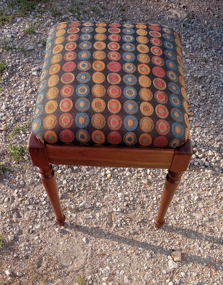 Mid Century Walnut Singer Sewing Bench (BM-VB6)