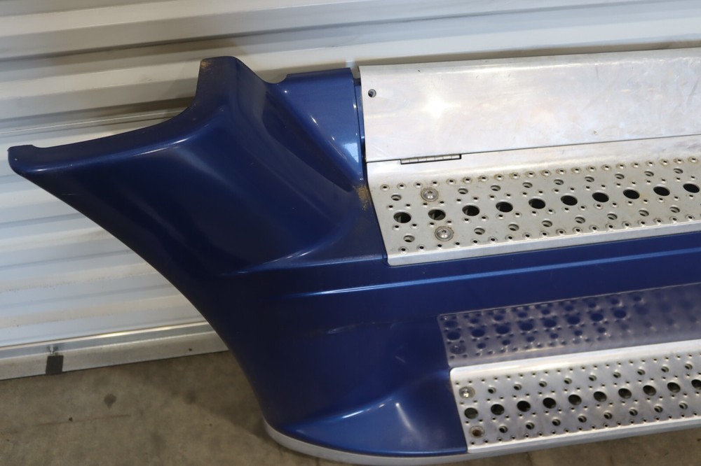 2008-2017 FREIGHTLINER CASCADIA 125 LEFT FORWARD FAIRING STEP FRAME PANEL OEM