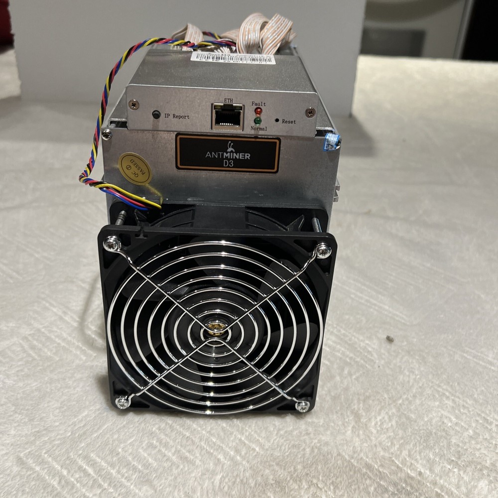 Bitmain Antminer D3 19.3Gh Mining X11 Algorithm (USA Seller) (Lightly Used)