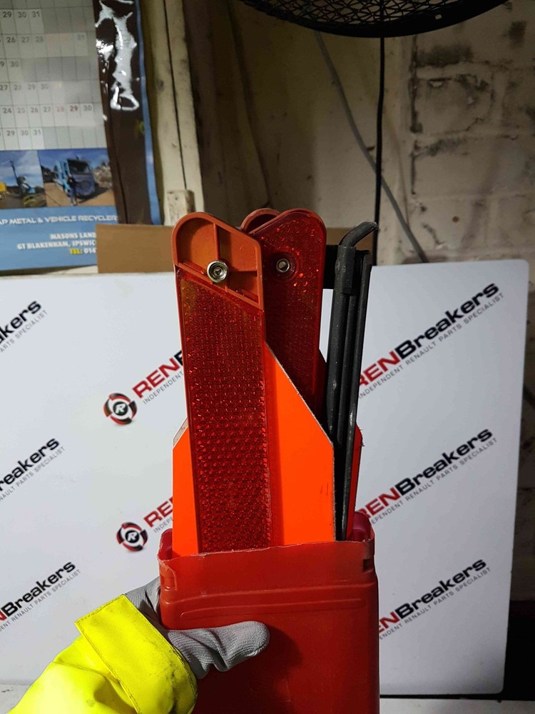 Volkswagen Up 2010-2017 Breakdown Warning Triangle