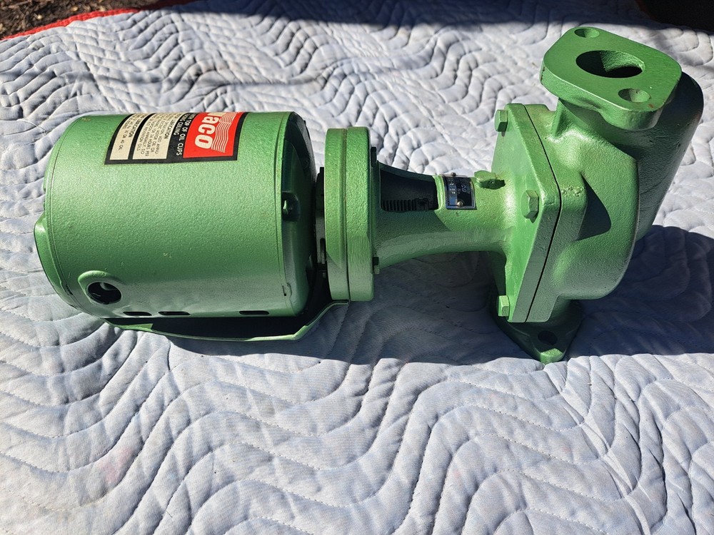 Taco 111-8 EF Cast Iron Three-Piece Circulator Pump