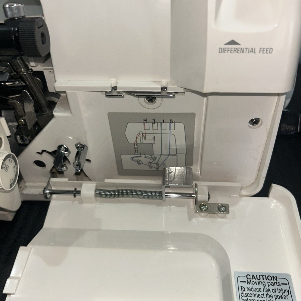 Baby Lock Model ST600L Savant Serger Sewing Machine