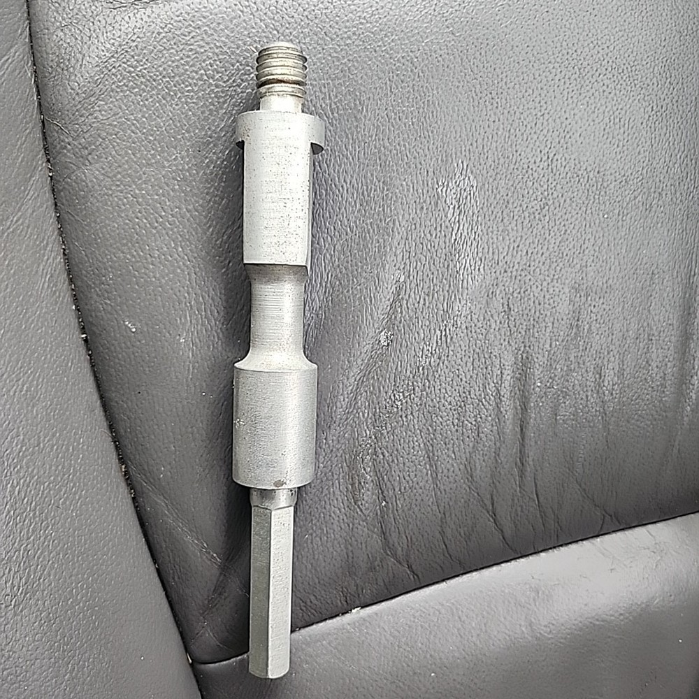 Milwaukee 48-03-3515 Core Bit Adapter 7/16" Hex 1/2" post