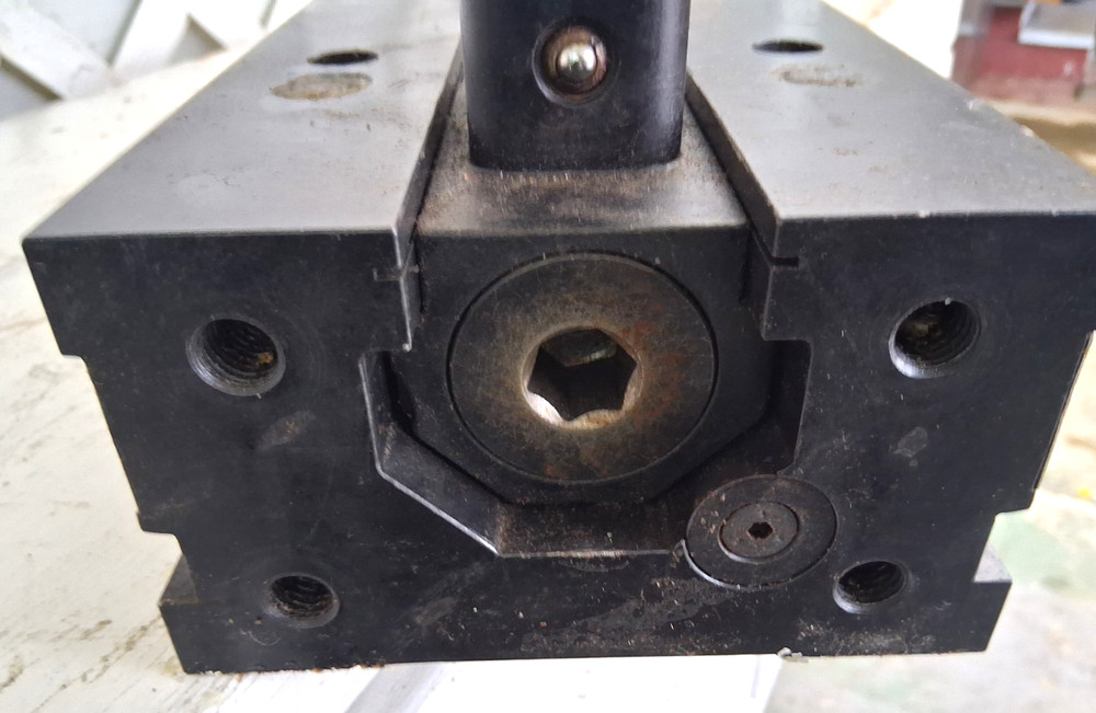Chick QL6 6" Qwik-Lok CNC workholding system. VISE