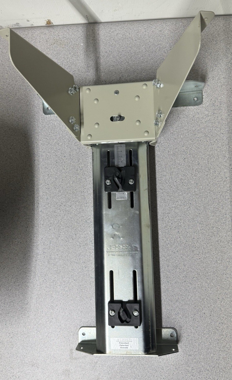 Sewing Machine Air Lift D-7062 - 50 lb