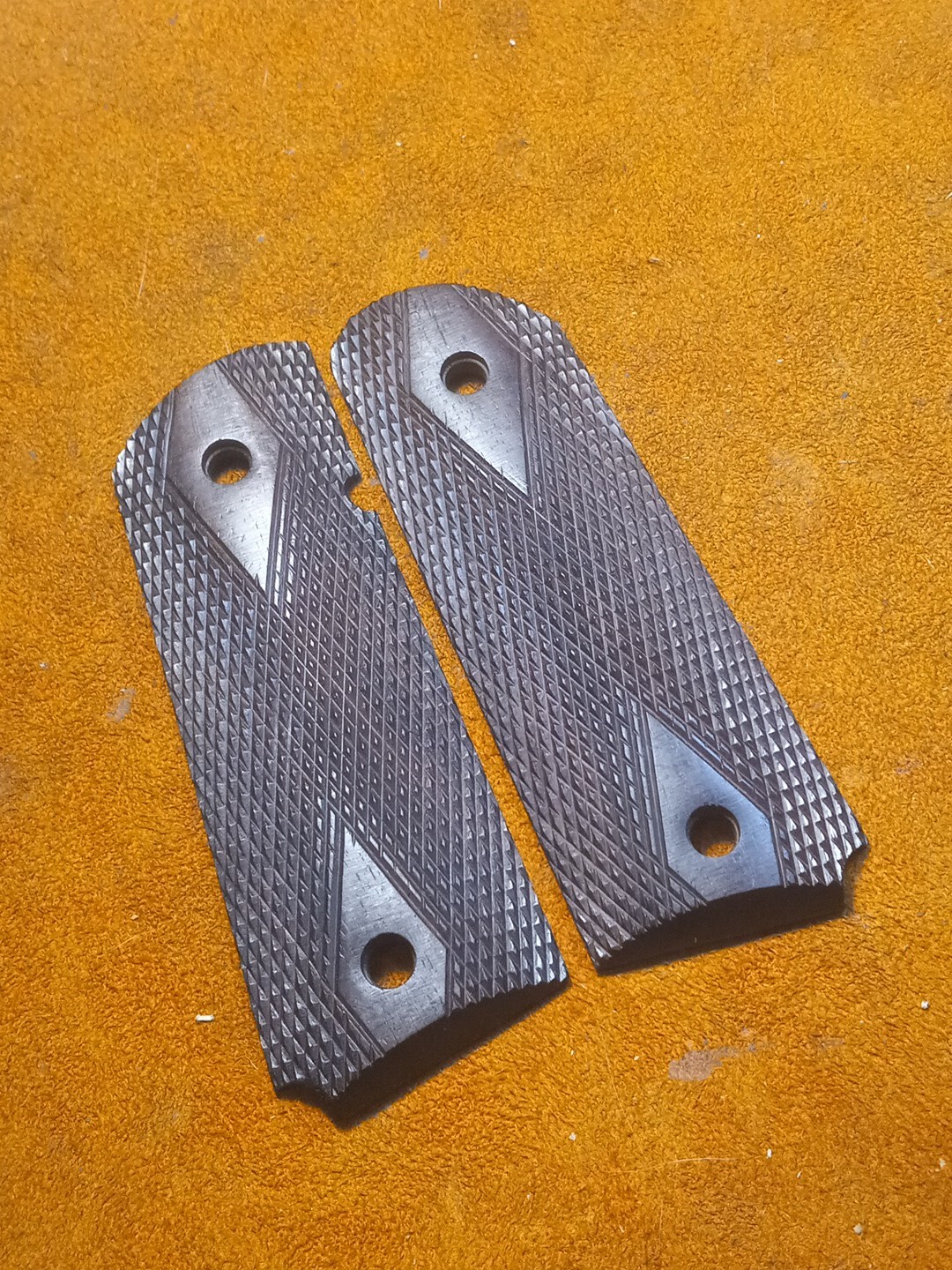 WWI WWII 1911 1911A1 Colt Grips Double Diamond Solid Walnut