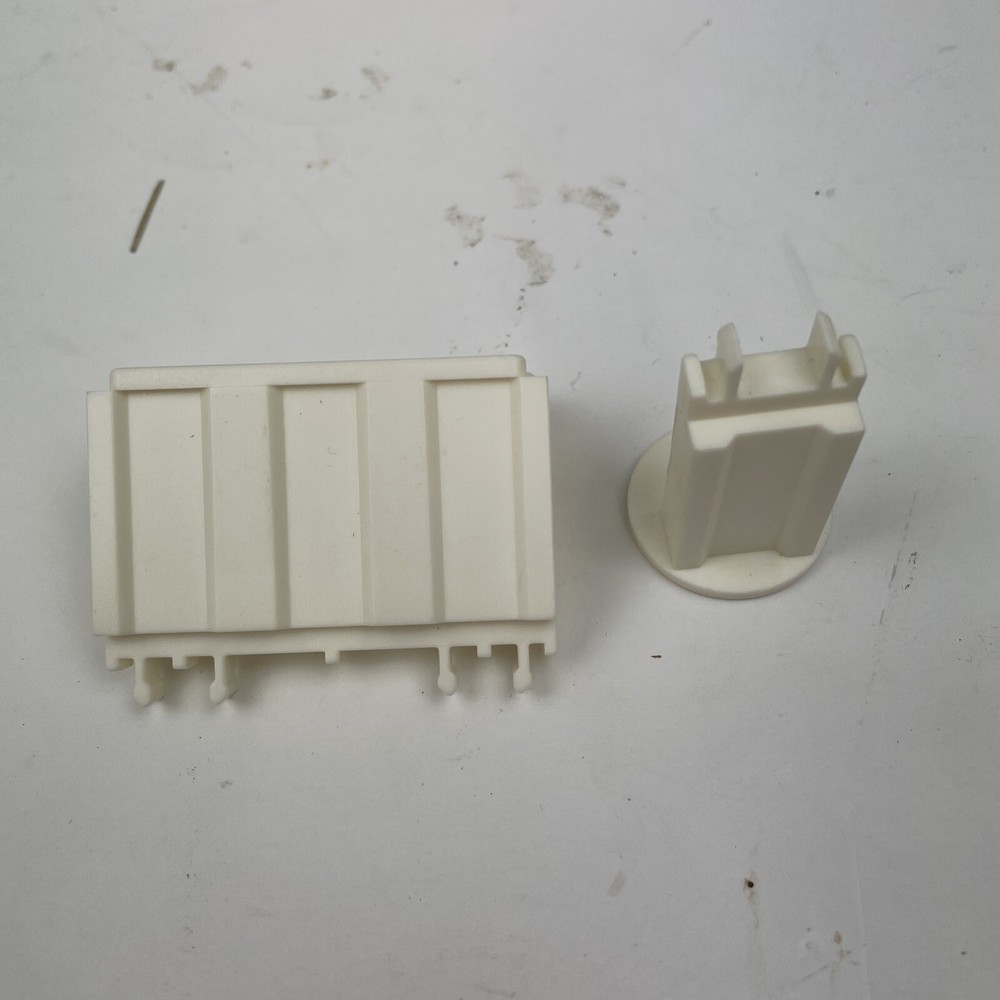Rokenbok 2 White Wall Pieces