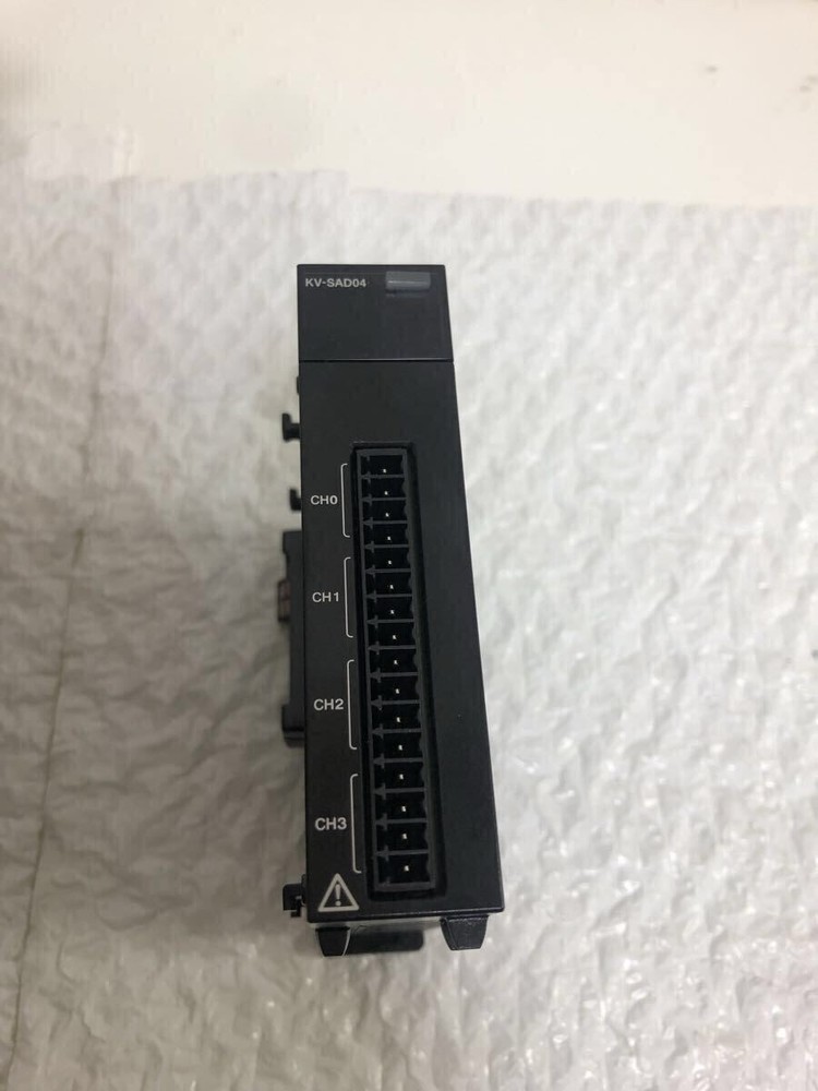 KEYENCE KV-SAD04 Authentic Operation Guaranteed PLC Module USED