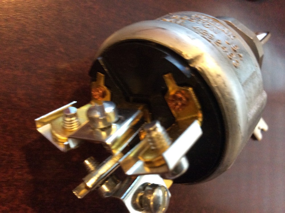 Hyster FORKLIFT IGNITION SWITCH, # 272041 universal ignition switch