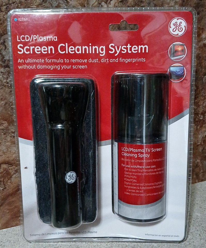 NEW GE 72557 LCD/Plasma TV/Computer Screen Cleaning System