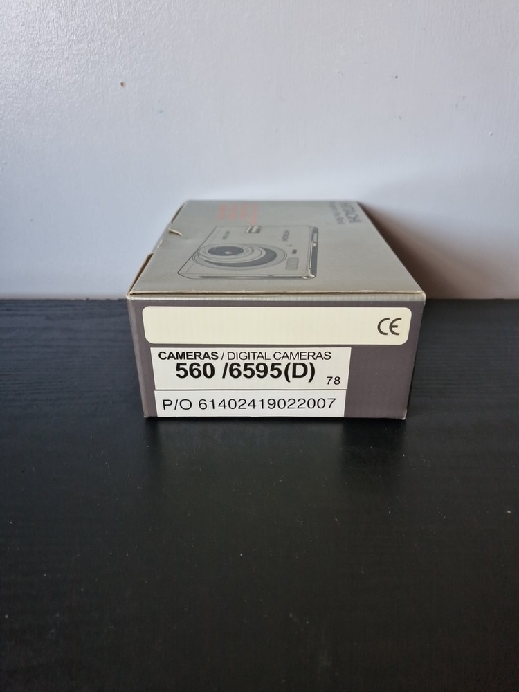 Hitachi Digital Camera HDC-756E 7.0MP Silver